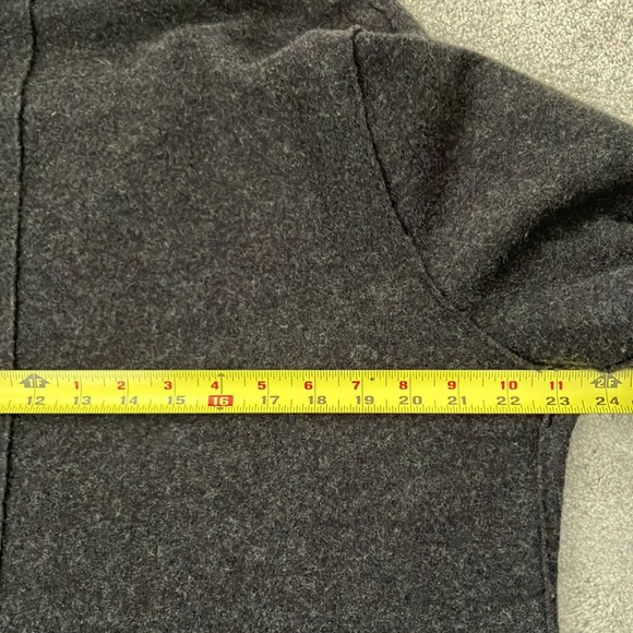 Chic Eileen Fisher Lightweight Boiled Wool Asymmetrical Zipper Jacket size XL - Picture 5 of 9